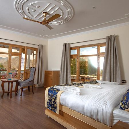 The Nangsay Hotel Leh Exterior foto
